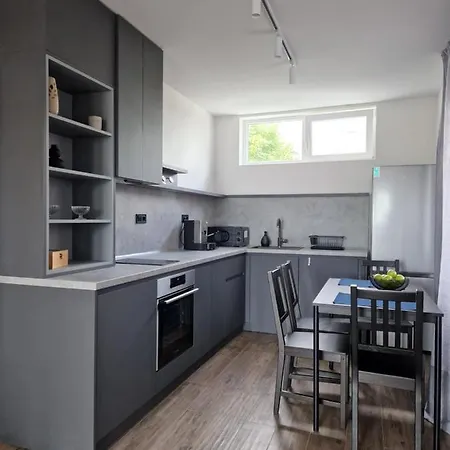 Enya Apartman Burgasz