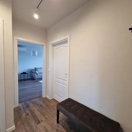 Enya Appartement *